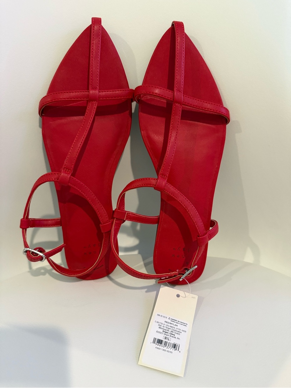 🎃 Women's a new day Mylah Red Pointed T-Strap Flats